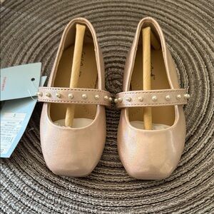 2/$15 Cat & Jack Pearl-Embellished Pink Dress Shoes size 5 NWT